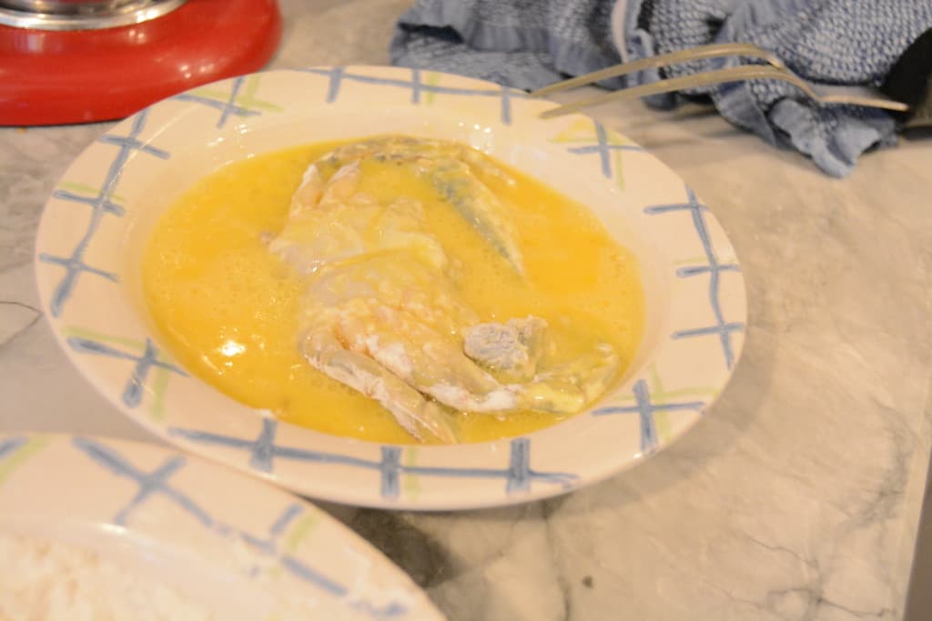 soft shel crab in egge batter